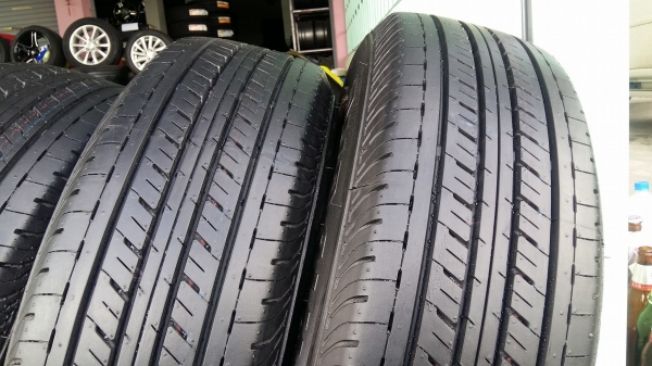 ขายล้อแม็กป้ายแดง d-max 15&quot;&times;6.5&quot; ยางปี17 สนใจติดต่อร้าน ก.เจริญการยางครับ 081-3747940