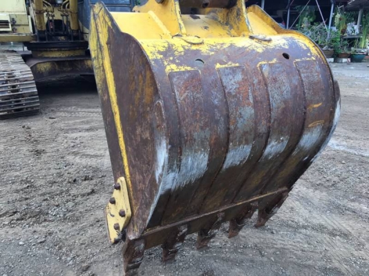 ขาย 495,000 บาท KOMATSU PC 200-5 สภาพสวย พร้อมใช้งาน เครื่องปั้มดี โซ่ช่วงล่างสวย เอวแน่น รถทำงานดีเร็วไม่โหลด ไฟฟ้าขาดมอเตอร์คันเร่ง เอกสารสัญญาซื้อขาย  รถอยู่ จ.ร้อยเอ็ดโทร 093-3376797 อ๊อฟ 101 ไอดีไลน์ ja5657