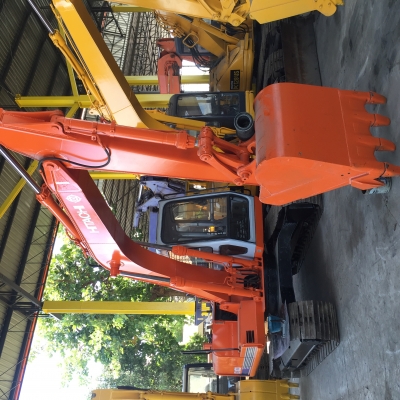Hitachi ex100-1