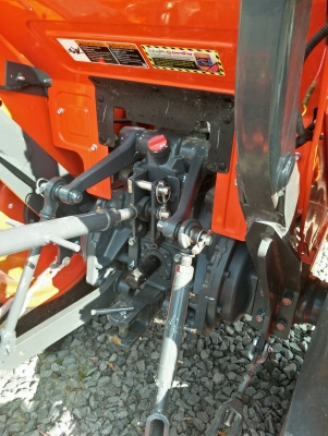 ขายรถไถ KUBOTA L3608SP รถป้ายแดงสวย ใช้งานได้ 75 ชม รถปี 58 ขายรถไถ KUBOTA L3608SP รถป้ายแดงสวย ใช้งานได้ 75 ชม รถปี 58