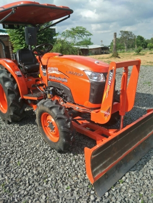 ขายรถไถ KUBOTA L3608SP รถป้ายแดงสวย ใช้งานได้ 75 ชม รถปี 58 ขายรถไถ KUBOTA L3608SP รถป้ายแดงสวย ใช้งานได้ 75 ชม รถปี 58