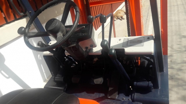 รถยก TOYOTA 5FD   2 ตัน