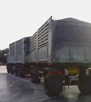 พ่วง 20 ล้อ HINO 2K เครื่องK13D 260 แรง ปี 46 กระบะเหล็กสามมิตร - แม่ลูก ราคา 1.3 ล้าน พ่วง 20 ล้อ HINO 2K เครื่องK13D 260 แรง ปี 46 กระบะเหล็กสามมิตร - แม่ลูก ราคา 1.3 ล้าน