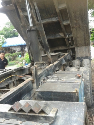 พ่วง 20 ล้อ HINO 2K เครื่องK13D 260 แรง ปี 46 กระบะเหล็กสามมิตร - แม่ลูก ราคา 1.3 ล้าน พ่วง 20 ล้อ HINO 2K เครื่องK13D 260 แรง ปี 46 กระบะเหล็กสามมิตร - แม่ลูก ราคา 1.3 ล้าน