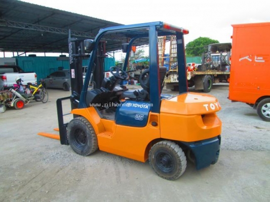 รถยก TOYOTA 02-7FD25 จาก 540,000 เหลือ 490,000 บาท รหัสสินค้า : 81004692 www.nihonmono.com