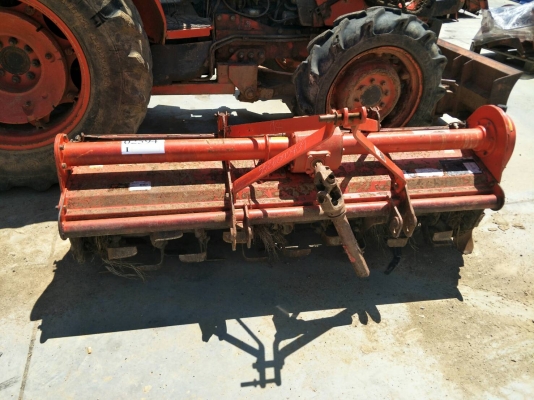 อยากขายแทรกเตอร์ L4708 ใบมีดและโรตารี่ 182F รถสวยๆราคาเบาๆ เครื่องดี เกียร์ดี