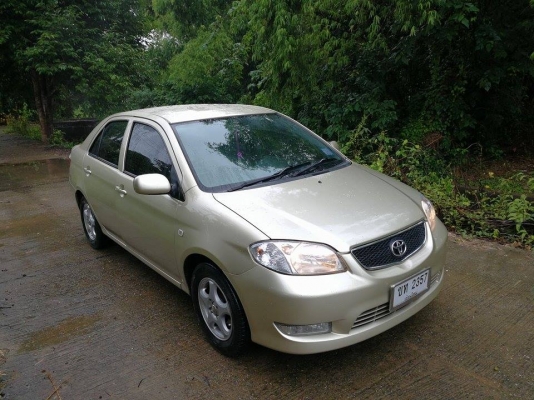 ขายรถ Toyota vios เกียร์ธรรมดา ราคาเร้าใจ