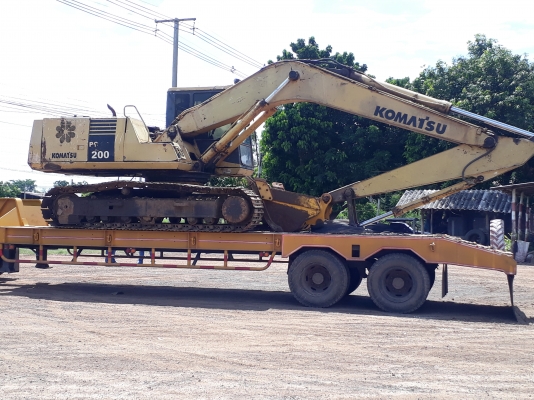 ขายด่วน KOMATSU PC200-5 เครื่องปั้มดี ไฟฟ้าอยู่ ตัดมอเตอร์คันเร่ง โซ่ช่วงล่างพร้อมใช้งาน แอร์เย็น รถทำงานไม่โหลด เร็ว เอกสารสัญญาซื้อขาย ชีเรียล 6xxxxกว่า สนใจสอบถาม 093-0764943 088-3223272