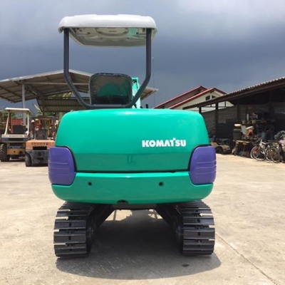 รถขุด KOMATSU PC30-7 ทำสีใหม่ นำเข้ามือสองญี่ปุ่น