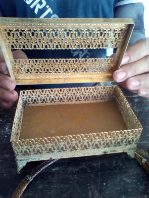 เครื่องประดับทองเหลือง เครื่องประดับทองเหลือง