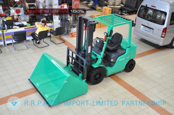 ขายรถโฟล์คลิฟท์มือสอง MITSUBISHI รุ่น FD20D-F18C-20140 นำเข้าจากประเทศญี่ปุ่น 100\% ไม่เคยใช้งานในไทย