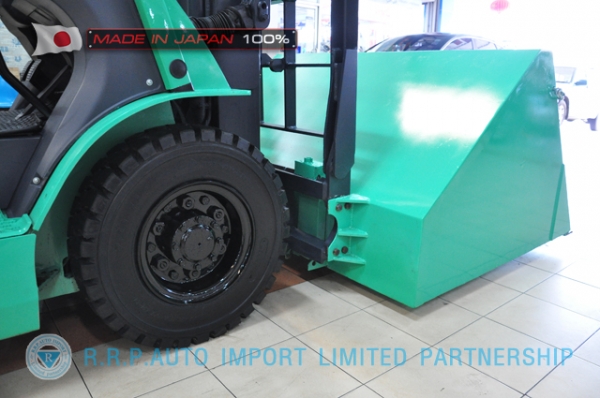 ขายรถโฟล์คลิฟท์มือสอง MITSUBISHI รุ่น FD20D-F18C-20140 นำเข้าจากประเทศญี่ปุ่น 100\% ไม่เคยใช้งานในไทย