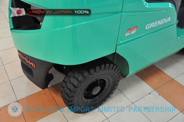 ขายรถโฟล์คลิฟท์มือสอง MITSUBISHI รุ่น FD20D-F18C-20140 นำเข้าจากประเทศญี่ปุ่น 100\% ไม่เคยใช้งานในไทย