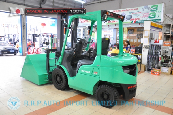 ขายรถโฟล์คลิฟท์มือสอง MITSUBISHI รุ่น FD20D-F18C-20140 นำเข้าจากประเทศญี่ปุ่น 100\% ไม่เคยใช้งานในไทย