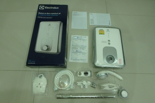 เครื่องทำน้ำอุ่น ELECTROLUX รุ่น EWE351BX-DW (Aura Slim Series) 3500 วัตต์ ของใหม่ ยกกล่อง