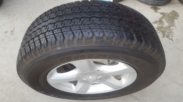 ขายล้อISUZU V Cross17 ยาง255/65/17 ปี12 4 ล้อ