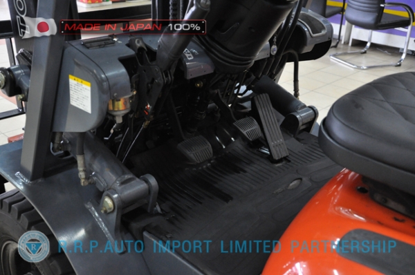 ขายรถโฟล์คลิฟท์มือสอง TOYOTA รุ่น 6FG25-31546 นำเข้าจากประเทศญี่ปุ่น 100\% ไม่เคยใช้งานในไทย