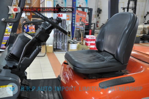 ขายรถโฟล์คลิฟท์มือสอง TOYOTA รุ่น 6FG25-31546 นำเข้าจากประเทศญี่ปุ่น 100\% ไม่เคยใช้งานในไทย