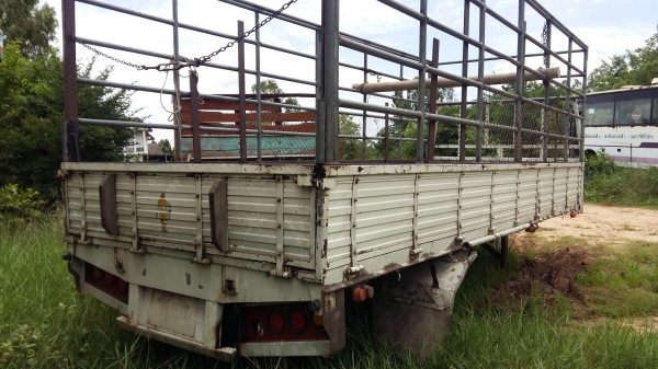 ขาย28000บาท กะบะ6ล้อ ช่วงยาวพร้อมคอก  สภาพดี พร้อมใช้