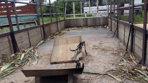 ขาย28000บาท กะบะ6ล้อ ช่วงยาวพร้อมคอก  สภาพดี พร้อมใช้