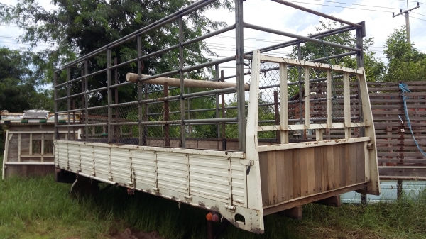 ขาย28000บาท กะบะ6ล้อ ช่วงยาวพร้อมคอก  สภาพดี พร้อมใช้