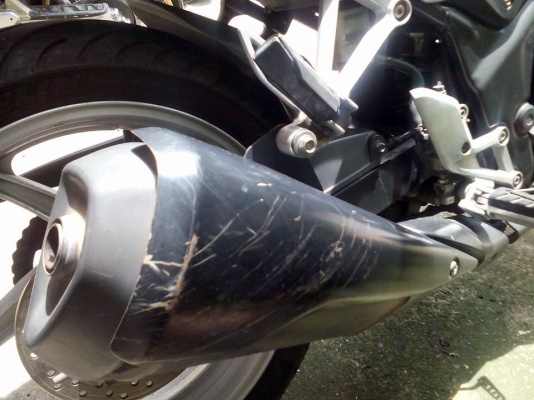ขาย Honda CBR 250 i ปี 54 เครื่องดีเดิมๆ ไม่หลวมไม่ดัง แต่วิ่งเยอะ กุญแจเดิมมี 2 ดอก *แผงคอมีรอยเจาะ