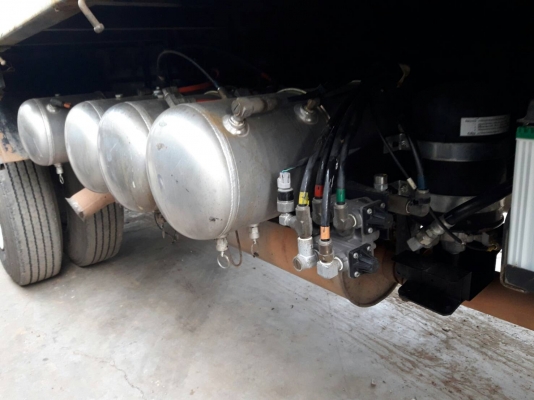 Isuzu 360 แรง ปี 56 แม่ลูกกระบะไม่ดัมพ์ ลูก 3 เพลา 7 เมตร ไมล์แสนสอง Isuzu 360 แรง ปี 56 แม่ลูกกระบะไม่ดัมพ์ ลูก 3 เพลา 7 เมตร ไมล์แสนสอง