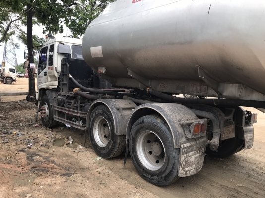 ขายสิบล้อหัวลาก ISUZU GXZ เด็คก้า 320 แรง เครื่อง 6SD1