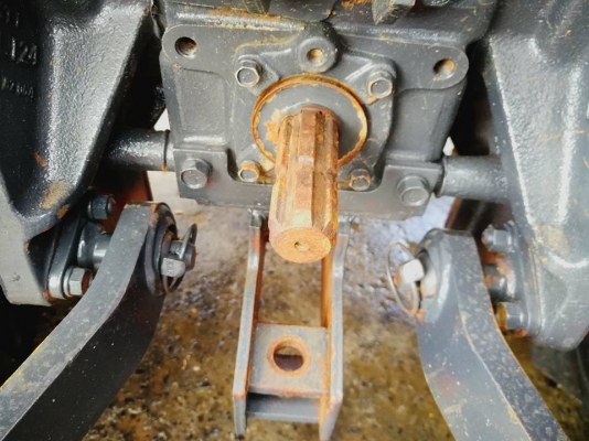 คูโบต้า L3408DT 4 WD ใบมีดดันหน้า ผานหลัง เอกสารเล่มทะเบียนพร้อม