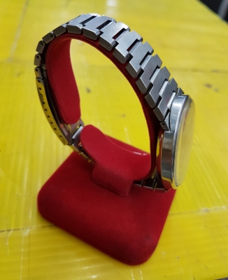 นาฬิกา Mido ชาย Auto รุ่น Commander 8269 เรือนเงิน ของแท้ สภาพดี ส่งฟรี นาฬิกา Mido ชาย Auto รุ่น Commander 8269 เรือนเงิน ของแท้ สภาพดี ส่งฟรี