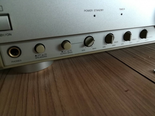 2 ชิ้นนี้ 1,500 บ. ส่งฟรี 083-2000058  LINE ID: line832923 ชุดเครื่องเสียง Panasonic แบบ 2 ชั้น  - STEREO CASSETTE DECK รุ่น RS - E10 - STEREO INTEGRATED TUNER AMPLIFIER รุ่น SA- E10