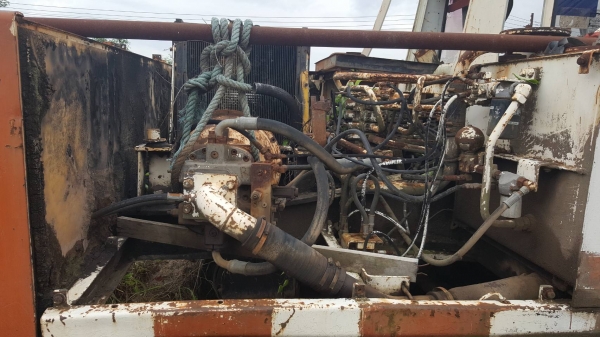 ขาย แบคโฮ SUMITOMO F2 เครื่องกับปั้มไฮดรอริค ยกลงมาซ่อมเสร็จแล้วยังไม่ได้ยกขึ้น ขายตามสภาพให้ไปประกอบเองนะครับ เอกสารใบซื้อขาย