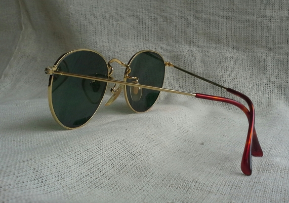 แว่นตาวินเทจเจแปนิชสายพันธุ์ปาริเซียน ยุค '90s 'หยดน้ำ จอห์น เลนนอน' Vintage St.DENVER Paris handmade in Japan แว่นตาวินเทจเจแปนิชสายพันธุ์ปาริเซียน ยุค '90s 'หยดน้ำ จอห์น เลนนอน' Vintage St.DENVER Paris handmade in Japan