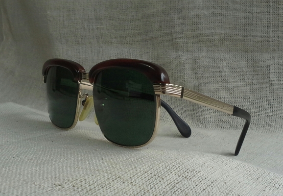 แว่นตาเยอรมันโกลด์ฟิลด์ ยุค &#039;60s  โมเดล &#039;คลับมาสเตอร์&#039; ที่งดงามล้ำค่าที่สุด  Vintage WAAGE handmade in Germany  12K
