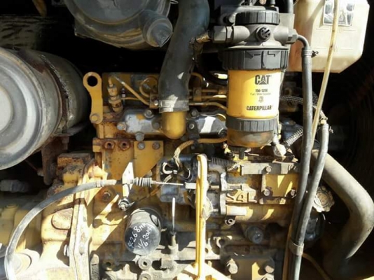 ขายCATERPILLAR 304CCR  เก่าญี่ปุ่นแท้  สภาพสวย  มีลายแย๊ก  4,XXX  ชั่วโมง  ลองระบบกันได้ทุกวัน  โทร  089-3818694  ดวงนภา