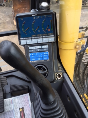 ขายKOMATSU PC138US-8AC  มาใหม่  ปี  2008  สภาพสวย  เครื่องปั๊มดี  6,XXX  ชั่วโมง  โทร  089-3818694  ดวงนภา