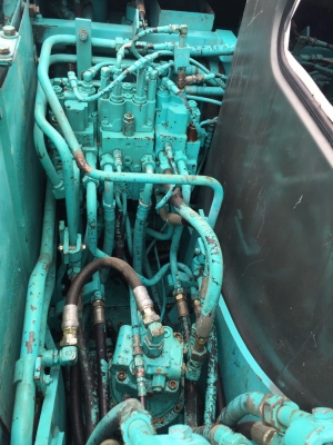 ขายKOBELCO SK60-3  มาร์คไฟว์  ซุปเปอร์  เก่าใน  สภาพสวย  มีลายแย๊ก พร้อมเล่มทะเบียน  ลองระบบกันได้ทุกวัน  โทร  089-3818694  ดวงนภา