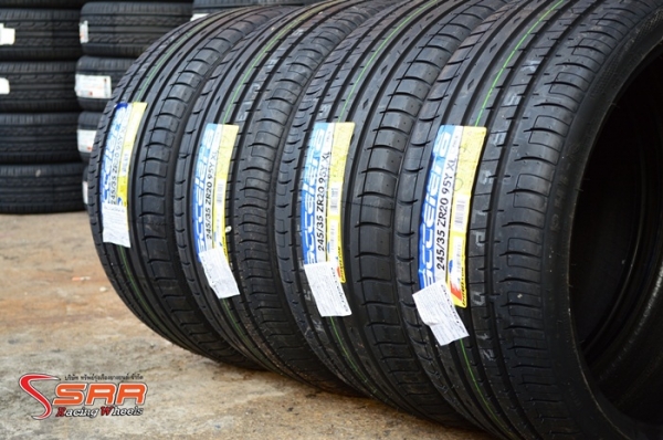 ACCELERA PHI-R 245/35ZR20 ปี17 เส้นละ 4,500 บาท ACCELERA PHI-R 245/35ZR20 ปี17 เส้นละ 4,500 บาท