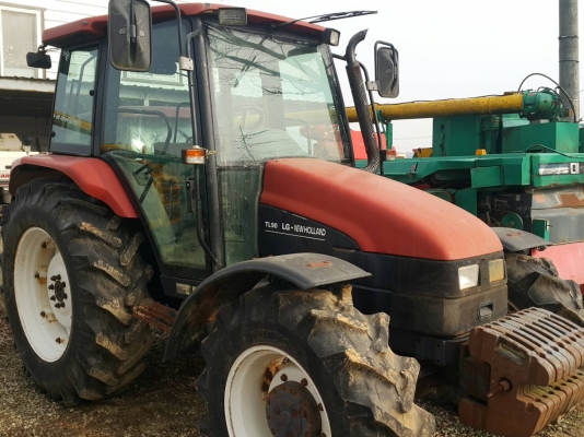 ขาย รถนอก New Holland TL90