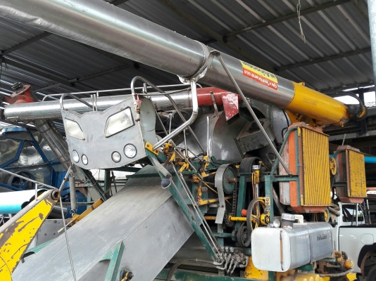 ขายรถเกี่ยวข้าว jo8c 260โบช่วงล่าง200ปั้ม23อุ้ม2.5ตัน ขายรถเกี่ยวข้าว jo8c 260โบช่วงล่าง200ปั้ม23อุ้ม2.5ตัน