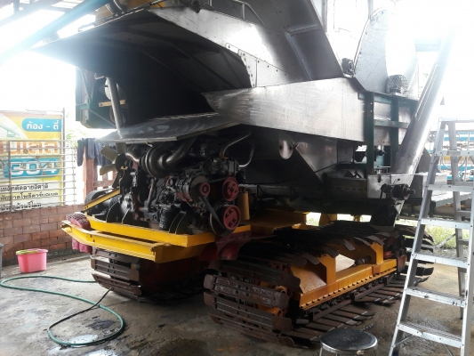 ขายรถเกี่ยวข้าว jo8c 260โบช่วงล่าง200ปั้ม23อุ้ม2.5ตัน ขายรถเกี่ยวข้าว jo8c 260โบช่วงล่าง200ปั้ม23อุ้ม2.5ตัน