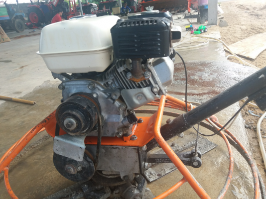 ↔ขายเครื่องขัดมันพื้นคอนกรีตยี่ห้อHONDA ให้พร้อมใบขัดมัน4ใบเเละถาดขัดหยาบราคา14,000บาท สนใจต่อรองราคาได้ (ซื้อมาใช้งาน1ครั้งสภาพใหม่มาก) สนใจโทร084-5575695,086-0631832 #ดูของได้ที่บ้านเกาะลำไย อ.คลองขลุงจ.กำเเพงเพชร ↔ขายเครื่องขัดมันพื้นคอนกรีตยี่ห้อHONDA ให้พร้อมใบขัดมัน4ใบเเละถาดขัดหยาบราคา14,000บาท สนใจต่อรองราคาได้ (ซื้อมาใช้งาน1ครั้งสภาพใหม่มาก) สนใจโทร084-5575695,086-0631832 #ดูของได้ที่บ้านเกาะลำไย อ.คลองขลุงจ.กำเเพงเพชร