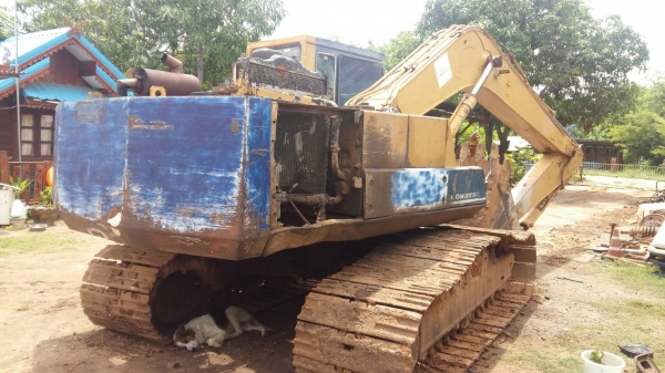 ขายแมคโคร KOMATSU PC200-3