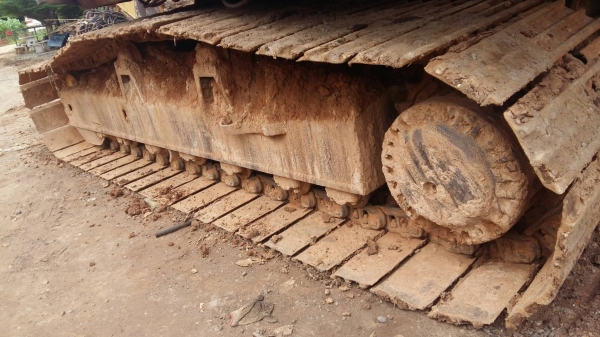 ขายแมคโคร KOMATSU PC200-3