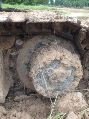 ขาย HITACHI EX60-1 เครื่องดีไม่มีโหลด เอวแน่น โซ่สวย คอนโทรลน้ำมัน ไลแย๊ก 4แสน จบขอคอม 10,000 บาท