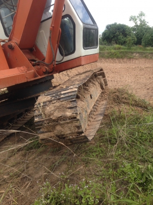 ขาย HITACHI EX60-1 เครื่องดีไม่มีโหลด เอวแน่น โซ่สวย คอนโทรลน้ำมัน ไลแย๊ก 4แสน จบขอคอม 10,000 บาท