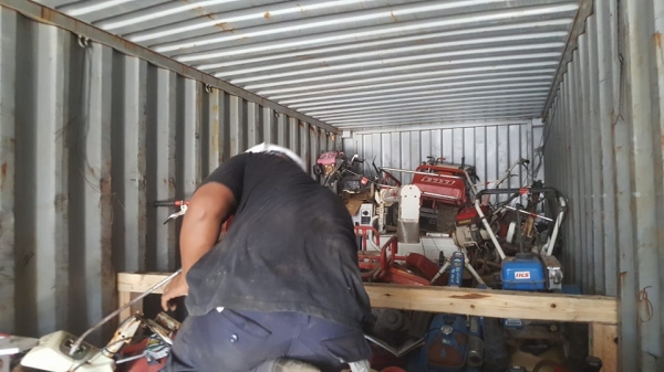 สินค้าเปิดตู้ สินค้าจากญี่ปุ่น ขายส่ง ราคาเงินเยน ที่นิฮอนโมโน โทร 081-8283376