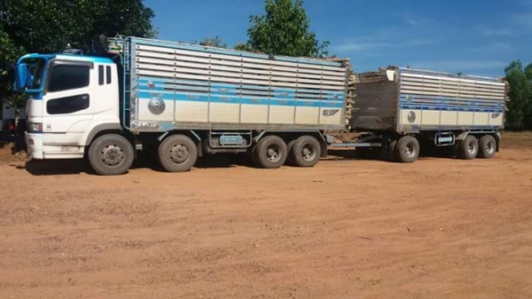 ขายรถพ่วงแม่ลูสวยๆ 380 เเรง