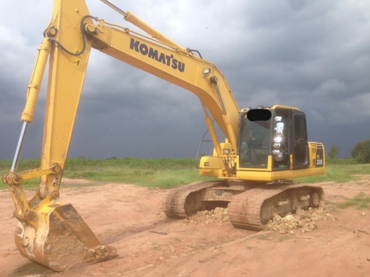 รถแบคโฮ KOMATSU PC200-8 MO ใช้งานเพียง 6 พันชั่วโมง