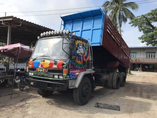 ขาย 10 ล้อดั้ม2 เพลาอีซูซุ 210 วางเครื่อง HO 7C เทอร์โบ